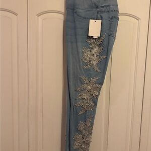 VENUS Uniquely Light Blue Jeans with Silver Embroidery plus size 18.